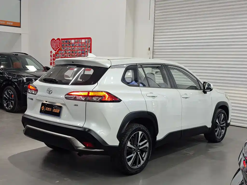 Frontlander 2.0 L CVT Luxury PLUS
