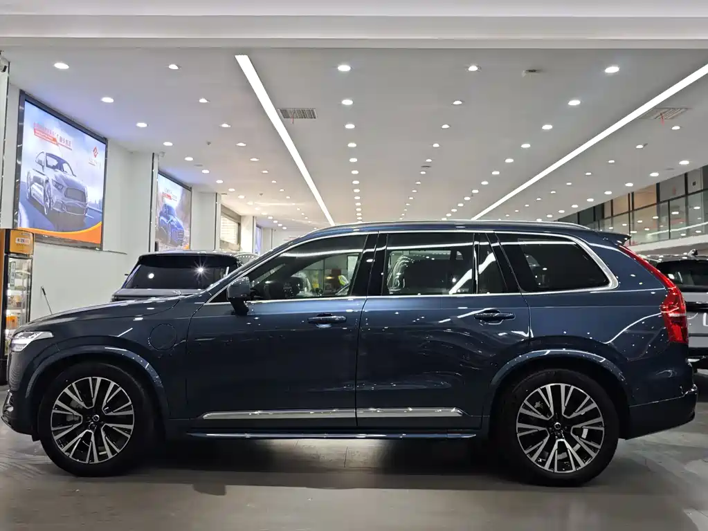 Volvo XC90 PHEV T8 RECHARGE Smart Supreme Luxury 7-seat