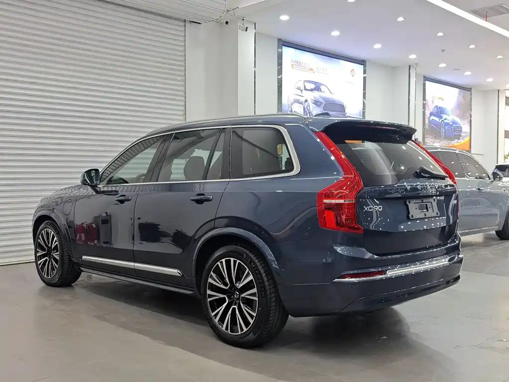 Volvo XC90 PHEV T8 RECHARGE Smart Supreme Luxury 7-seat