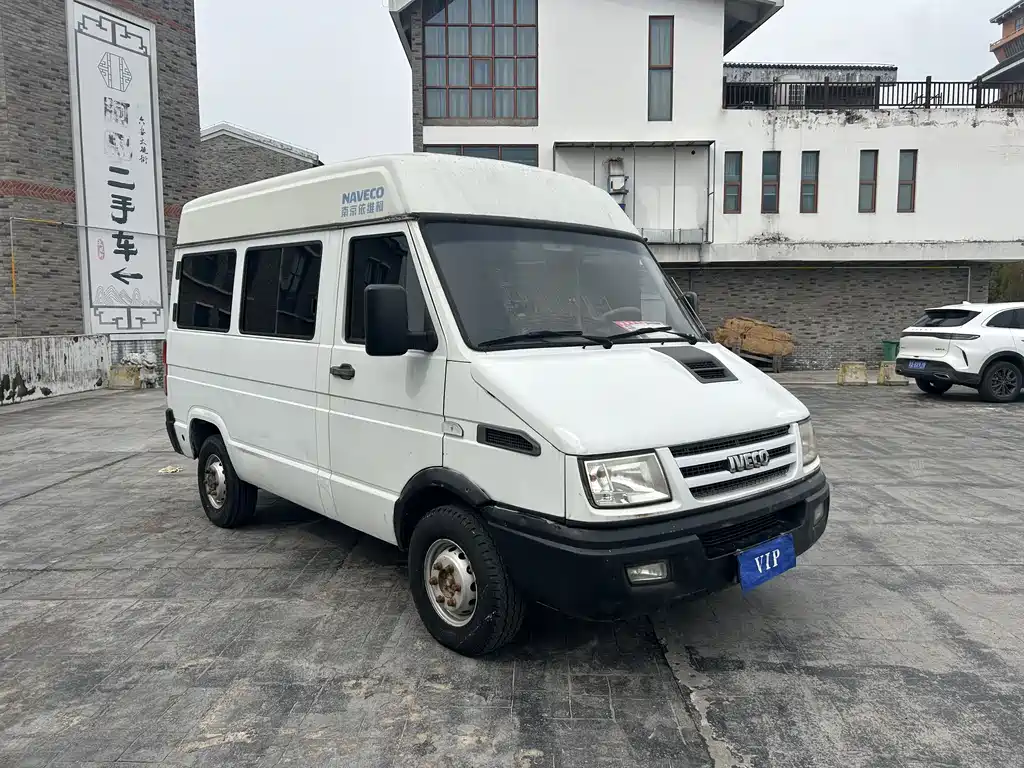 Iveco Deyi 2.5 T-A 35 NJ6485 AC47 Z4