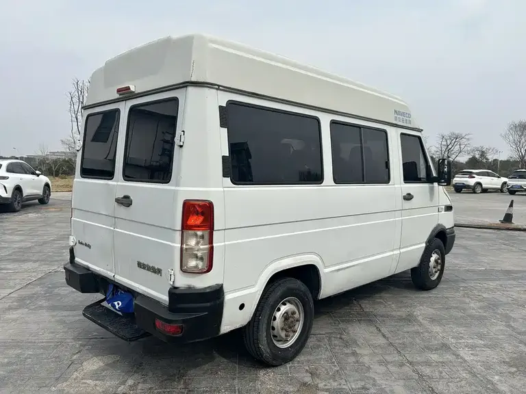 Iveco Deyi 2.5 T-A 35 NJ6485 AC47 Z4