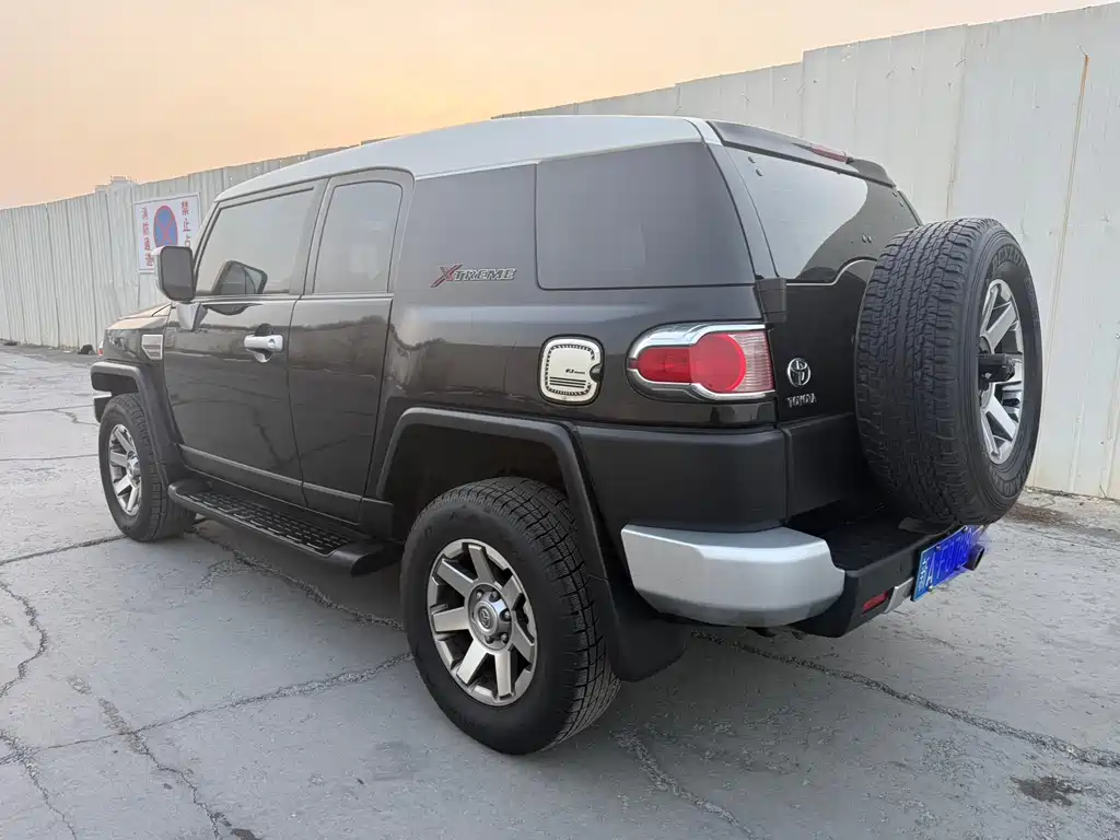 FJ Cruiser 4.0 L