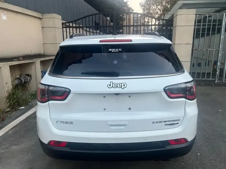 Jeep Compass 200 T Auto Home Enjoyment