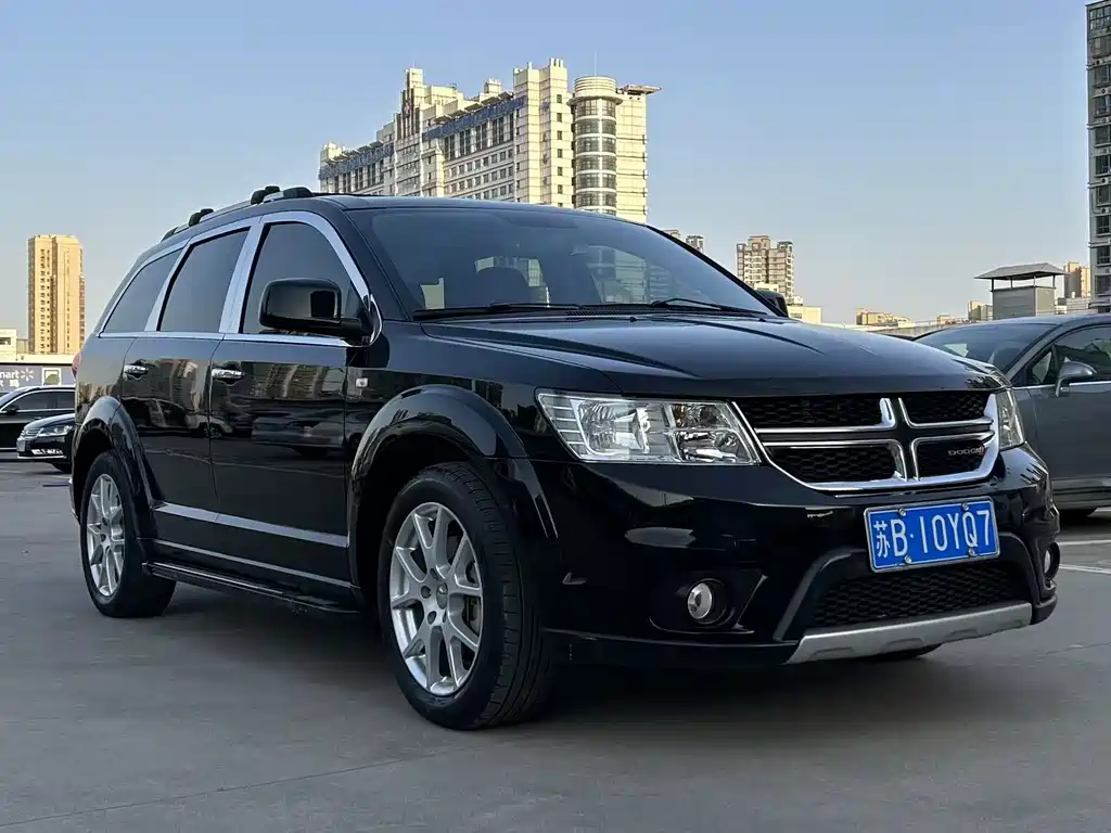 Journey 2.4 L 2 WD Premium Style