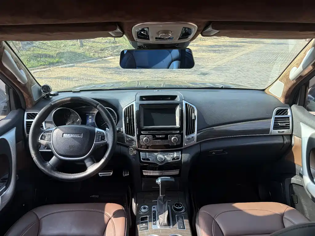 Haval H9 2.0 T 4 WD Luxury 7-seat