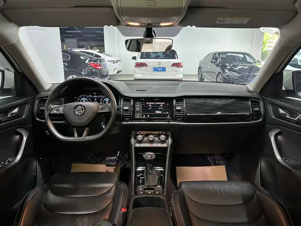 Kodiaq TSI330 7-seat 2 WD Luxury Enjoyment