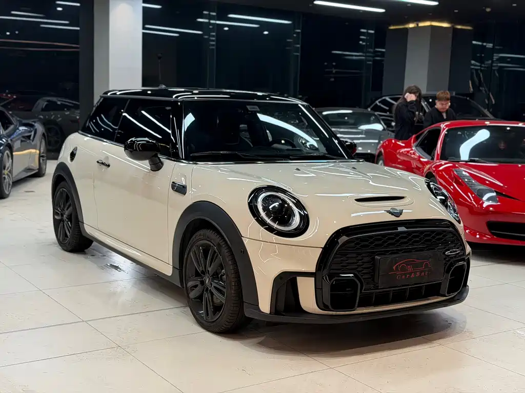 MINI 2.0 T COOPER S Racer