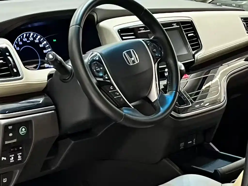Odyssey 2.4 L Smart Enjoyment