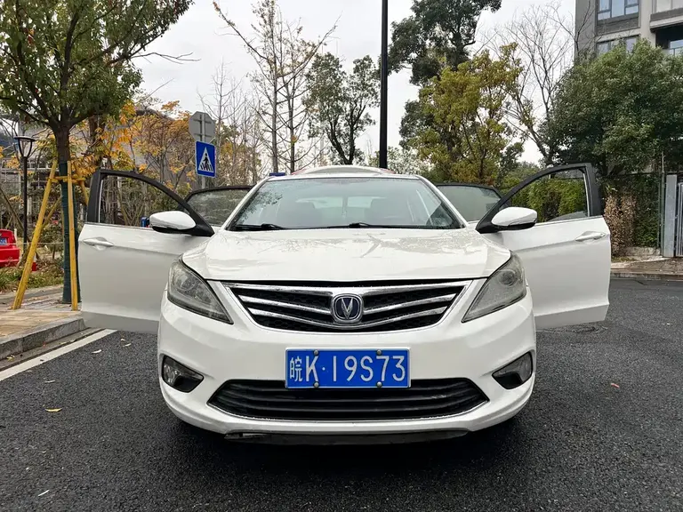 Changan Eado 1.6 L Auto Style