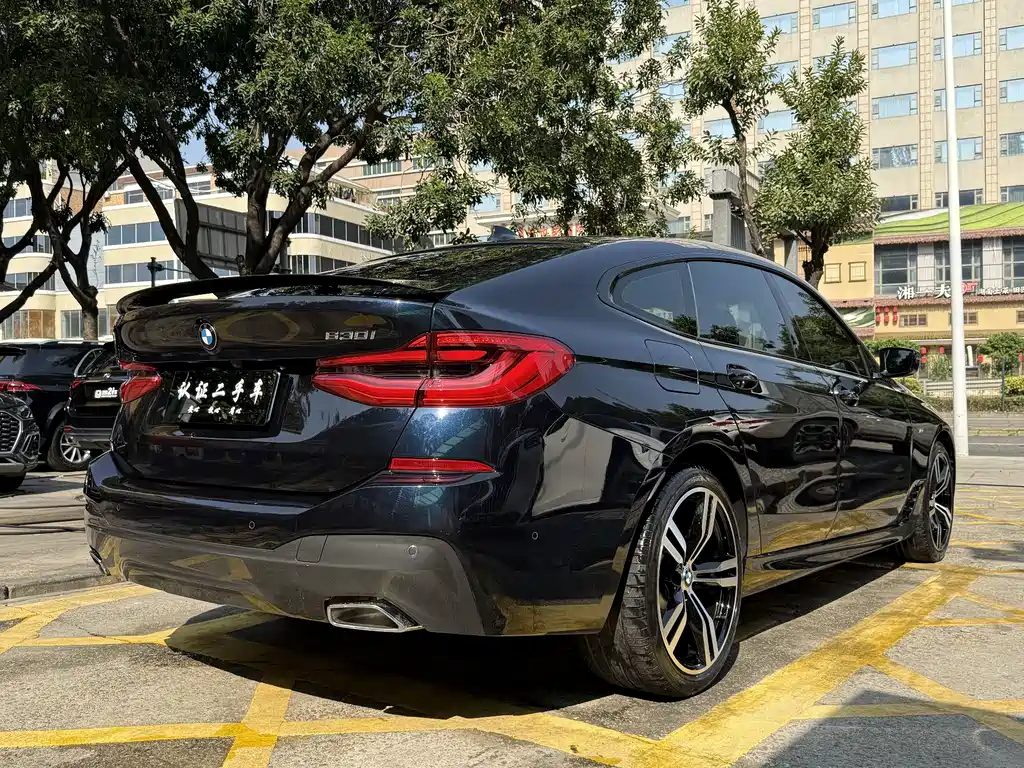 BMW 6 Series GT 630 i M Sport Package