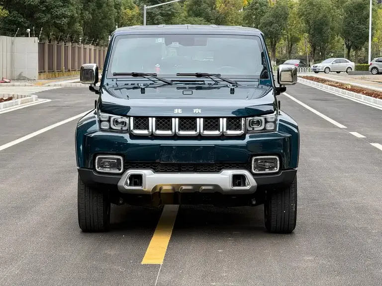 BAIC BJ40 2.0 T Auto 4 WD City Hunter Swordsman