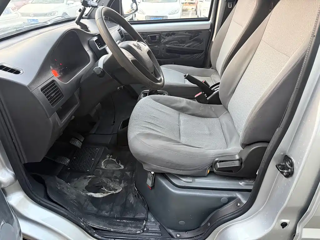 Wuling Rongguang 1.5 L Extended Standard Panel Assist 2-seatL3 C