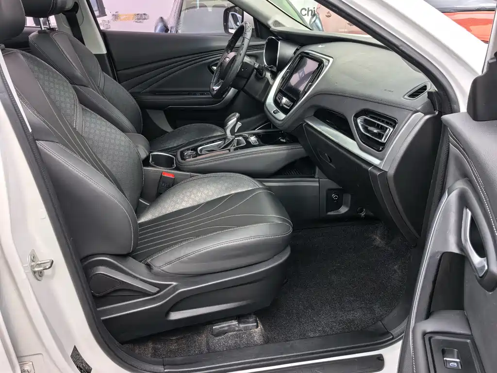 Jetour X70 1.5 T Auto Joy Travel