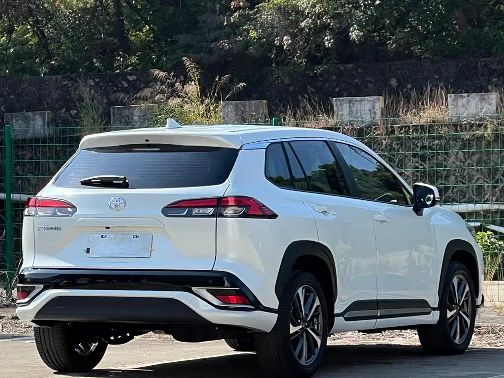 Frontlander 2.0 L CVT Sport