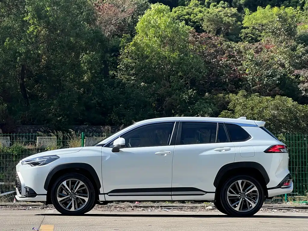 Frontlander 2.0 L CVT Sport