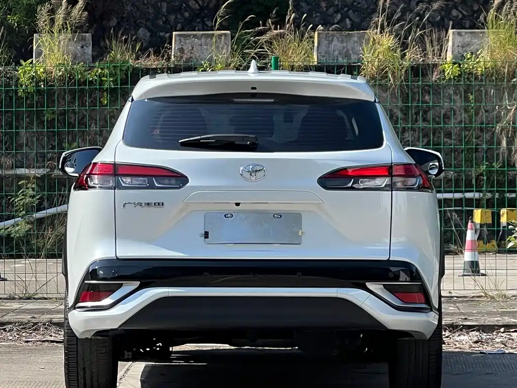 Frontlander 2.0 L CVT Sport