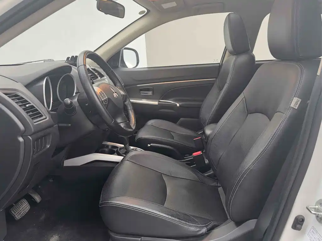 ASX 2.0 L CVT 2 WD Premium