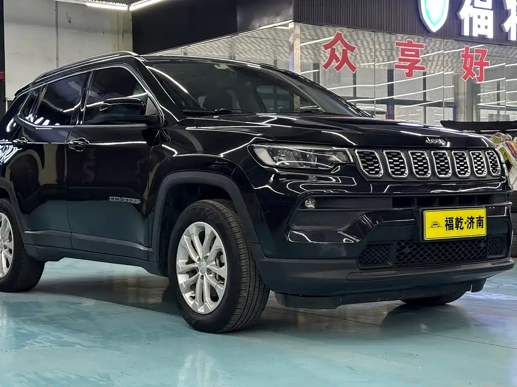 Compass 220 T Auto Elite
