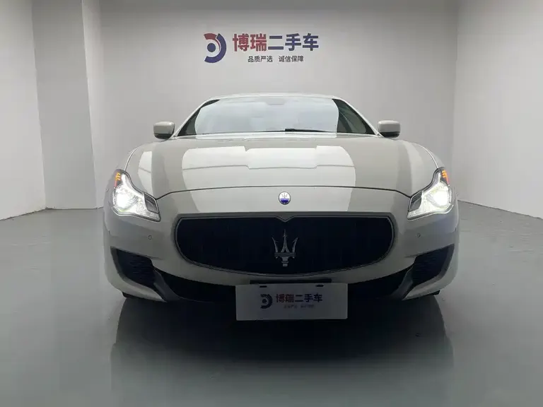 Maserati Quattroporte 3.0 T Standard