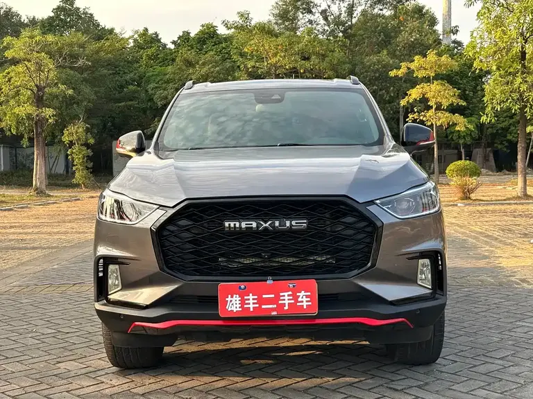 Maxus D90 Pro 2.0 T Gasoline 4 WD Flagship 6-seat