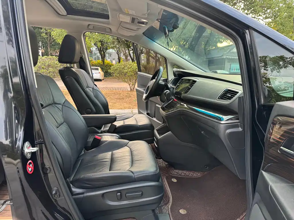 Odyssey 2.4 L Smart Enjoyment
