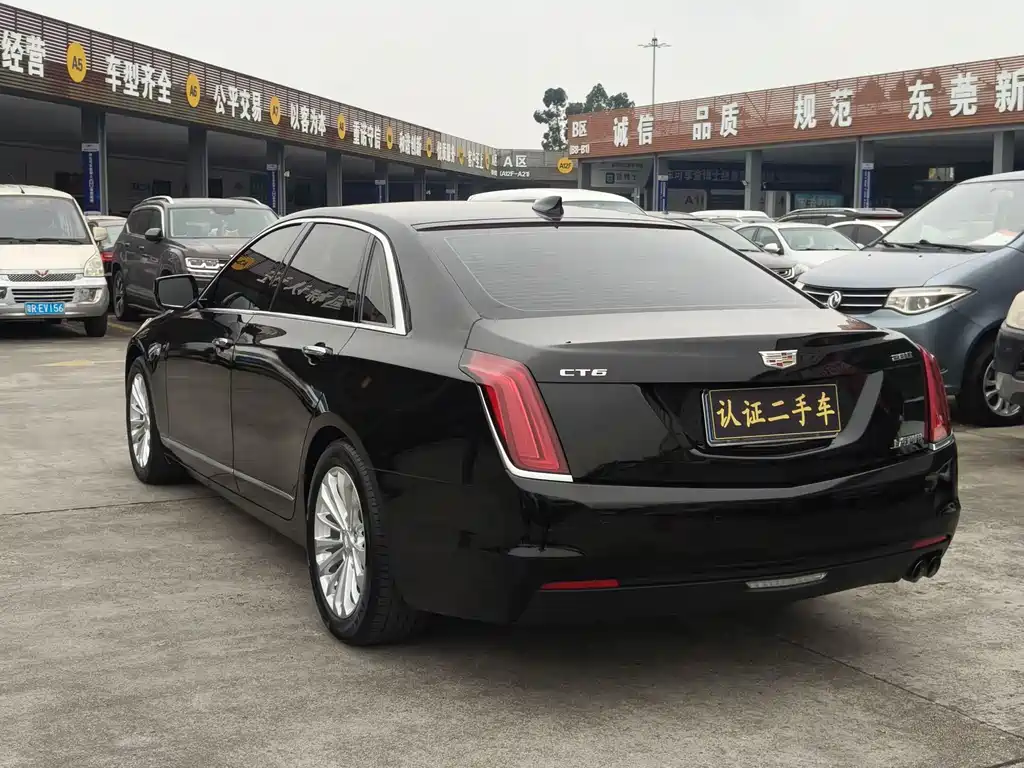 Cadillac CT6 28 T Fashion