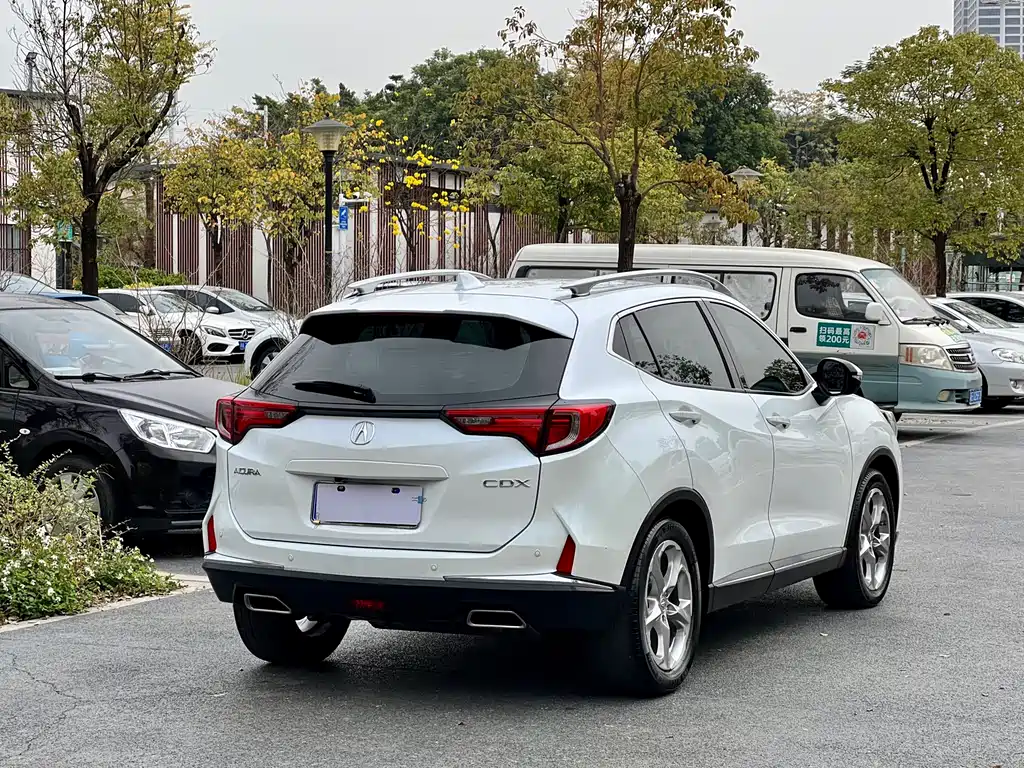 Acura CDX 1.5 T 2 WD Joy