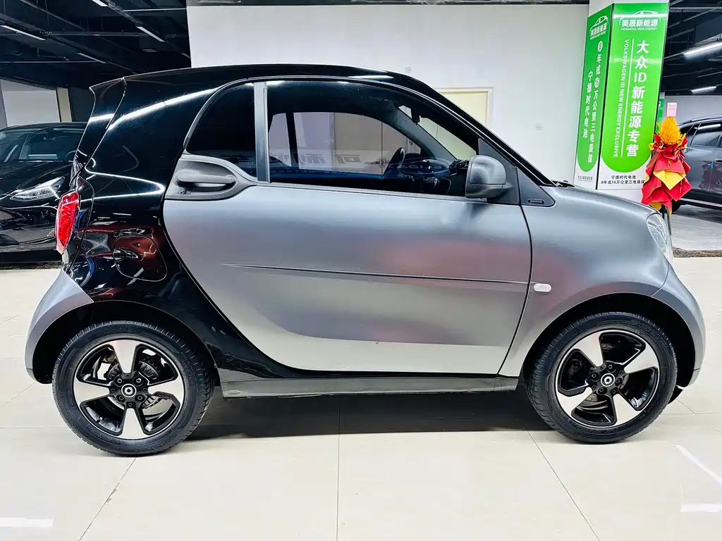 smart fortwo 1.0 L 52 kW Hardtop Passion CN-V