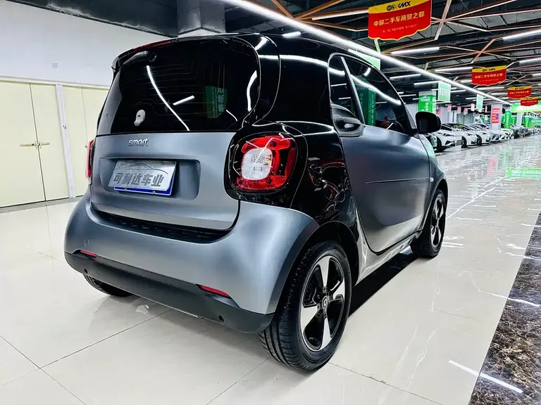 smart fortwo 1.0 L 52 kW Hardtop Passion CN-V