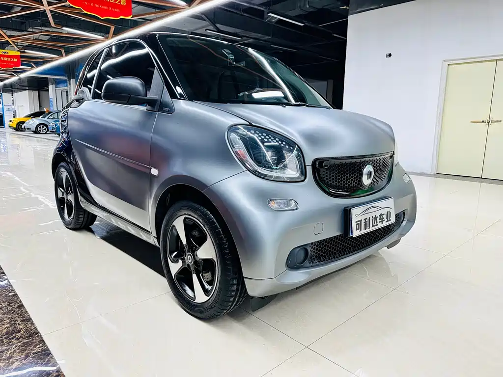 smart fortwo 1.0 L 52 kW Hardtop Passion CN-V