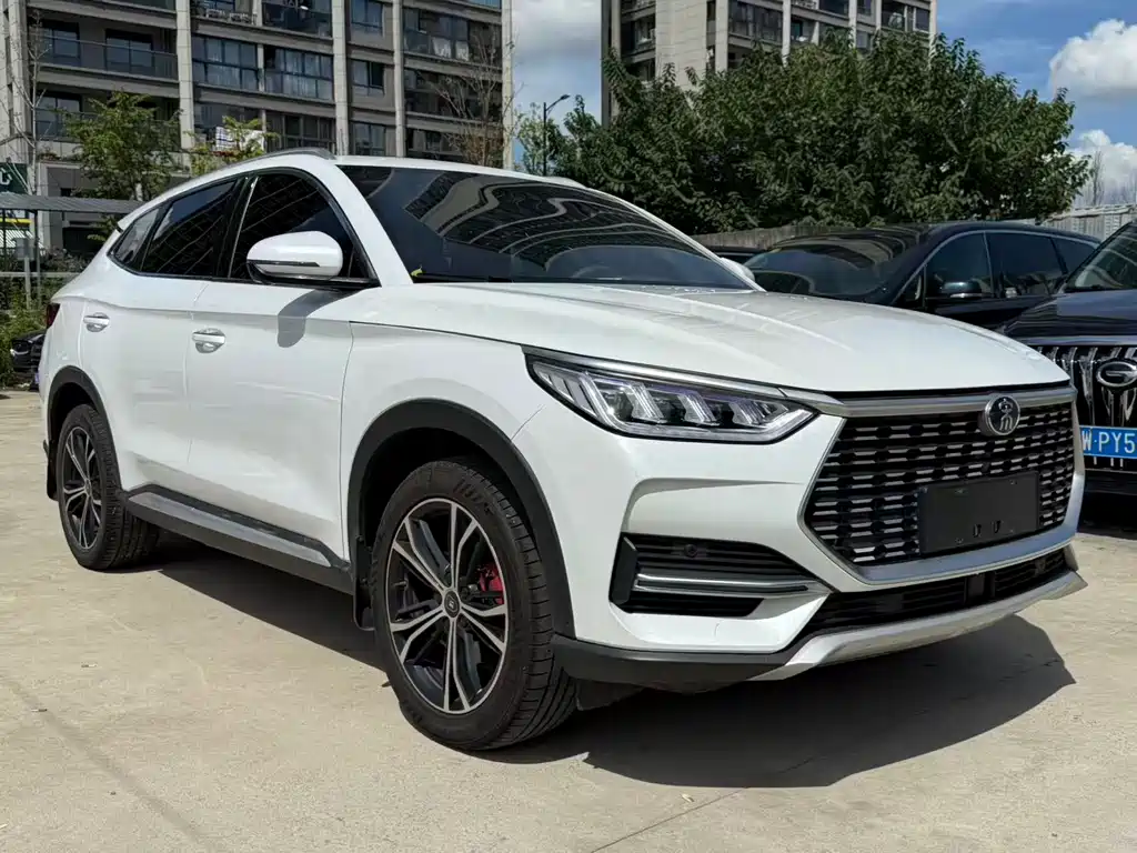 Song PLUS 1.5 T Auto Flagship