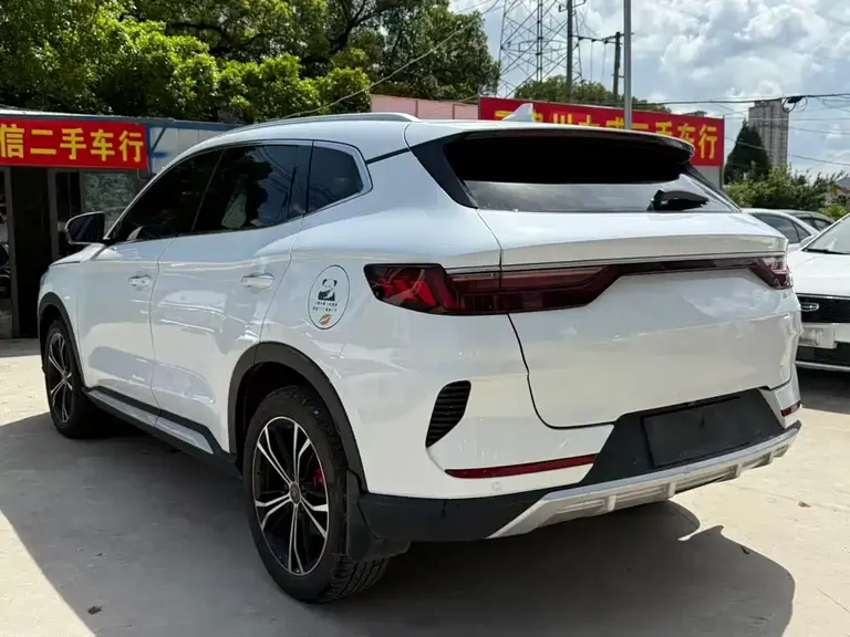 BYD Song PLUS 1.5 T Auto Flagship