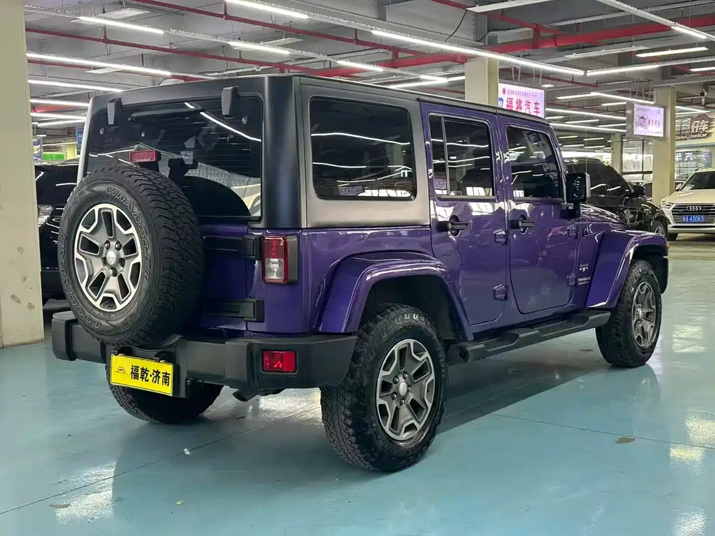 Wrangler 3.0 L Sahara 4-door Comfort Enjoyment