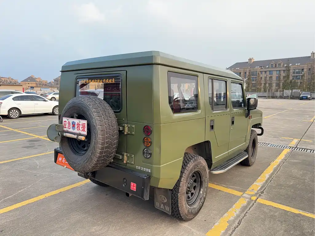 Warrior 2.0 T 5-door 4 WD Gasoline CN-V