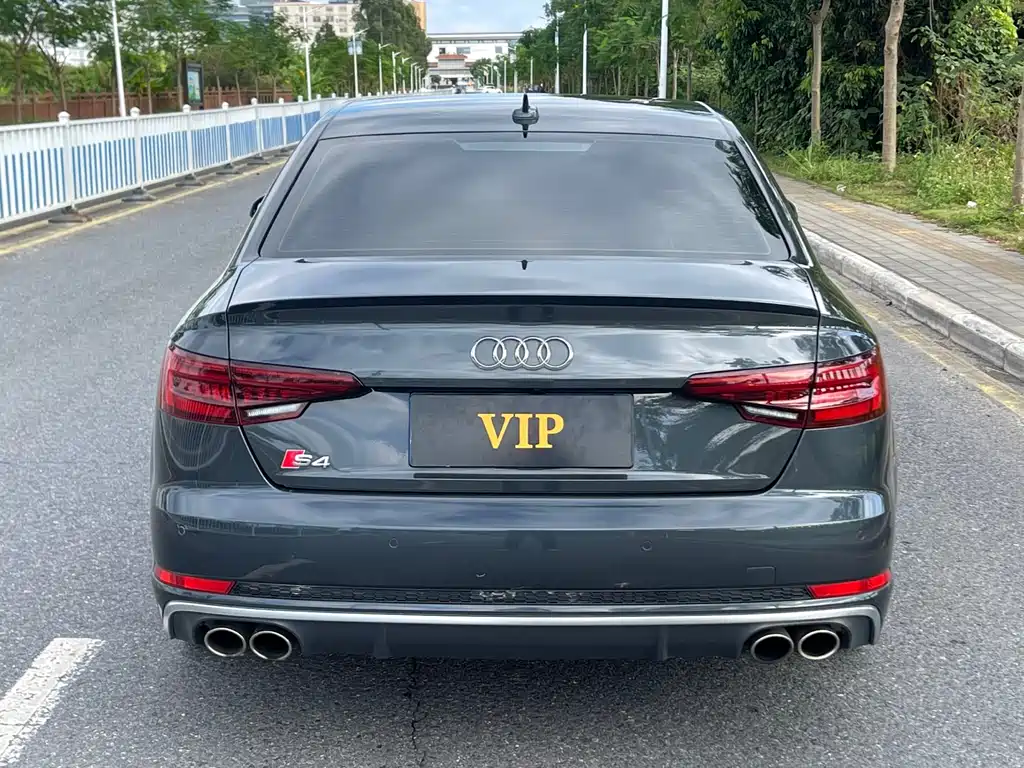 Audi S4 S4 3.0 TFSI