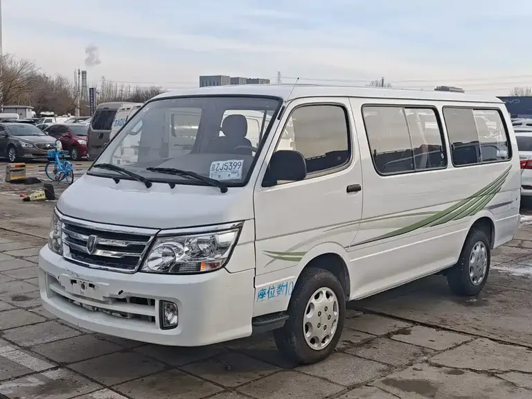 Jinbei Hiace 2.0 L Express Luxury Standard 10-seat4 G19