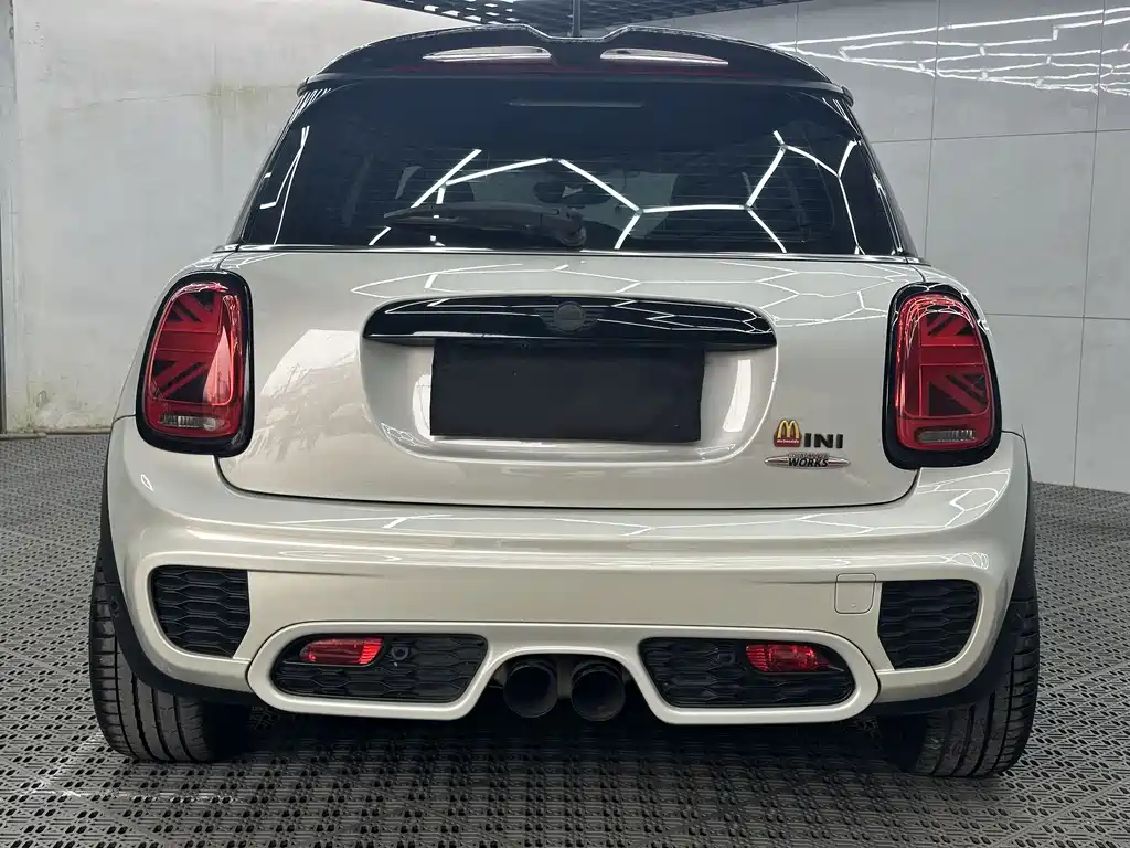 MINI JCW 2.0 T JOHN COOPER WORKS
