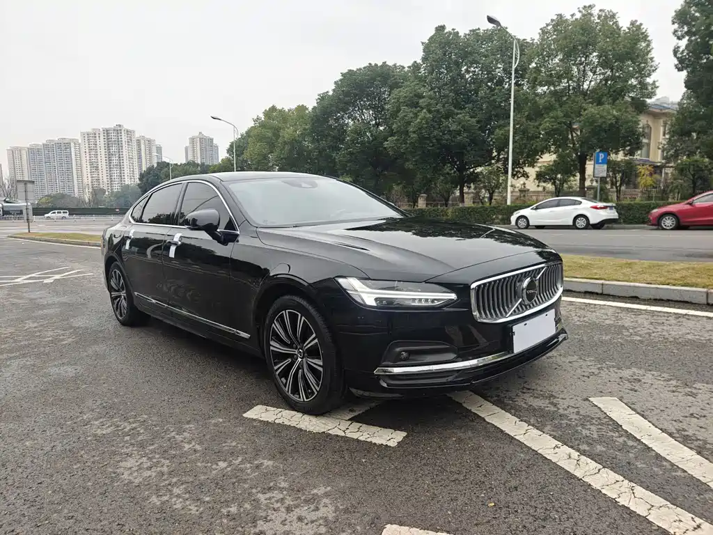 Volvo S90 B5 Smart Ease Luxury