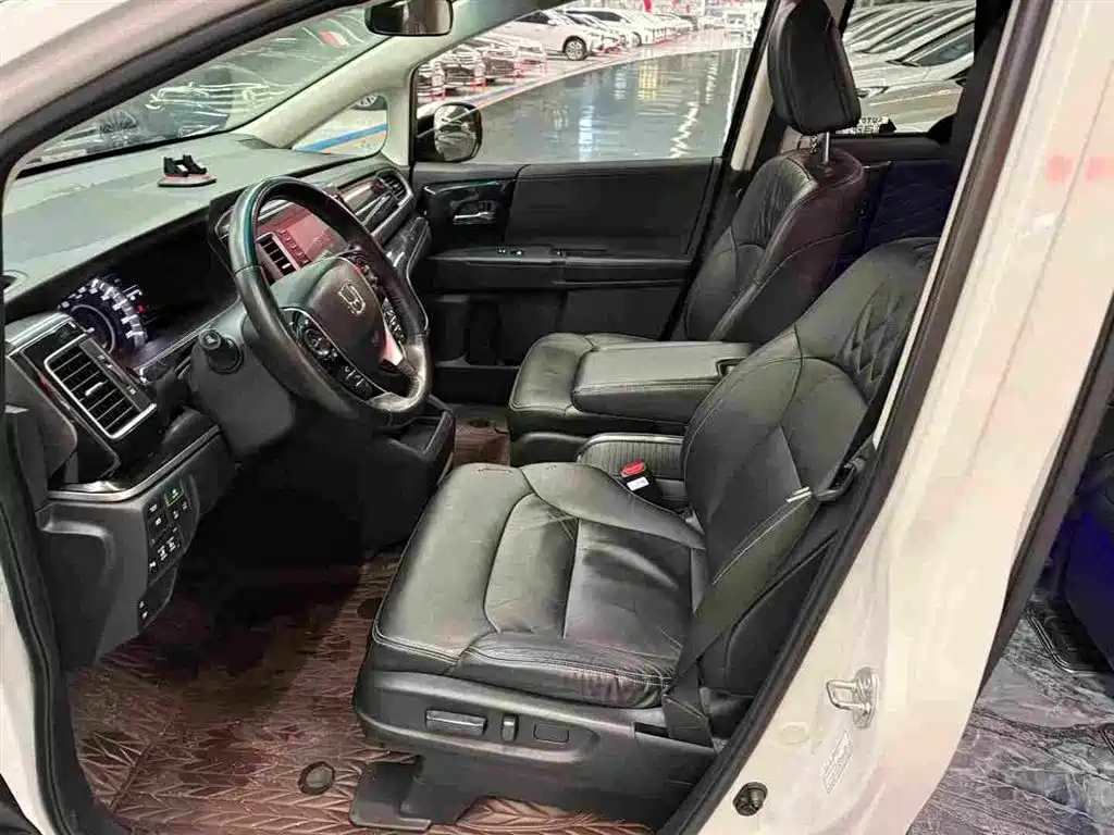 Elysion 2.0 L Hybrid Supreme