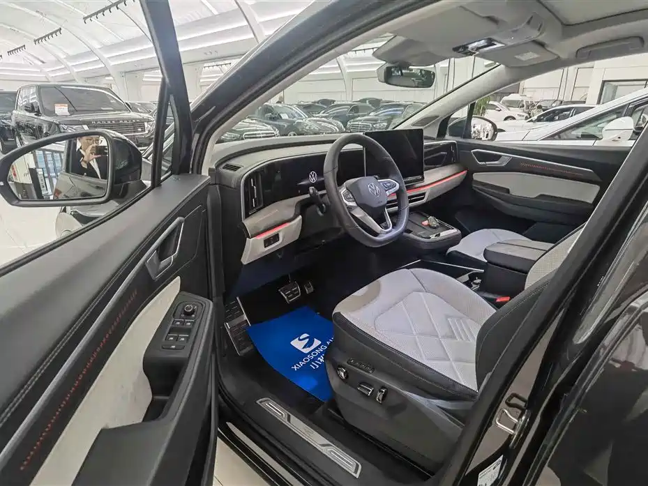 Talagon 450 TSI 4 WD Flagship 6-seat