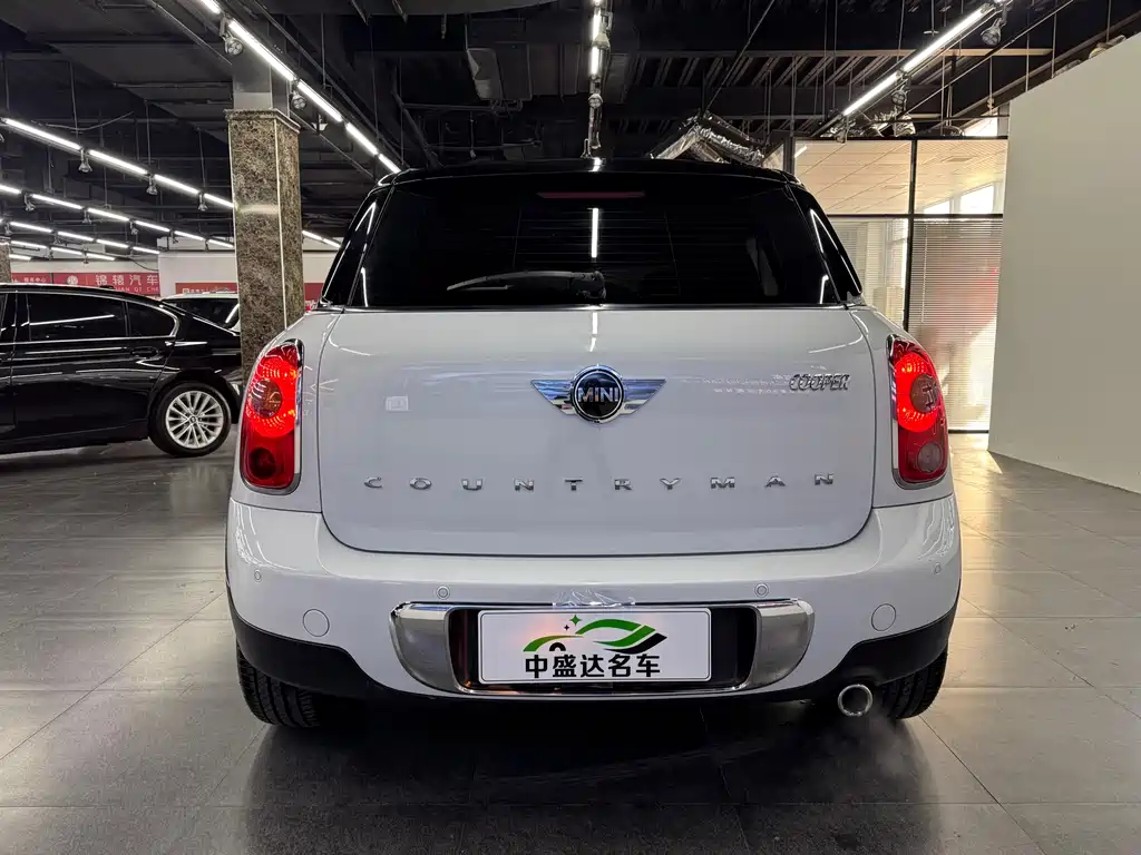 MINI COUNTRYMAN 1.6 L COOPER Fun