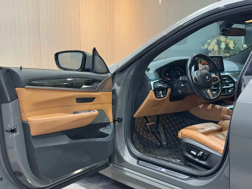 BMW 6 Series GT Facelift 630 i M Sport Package