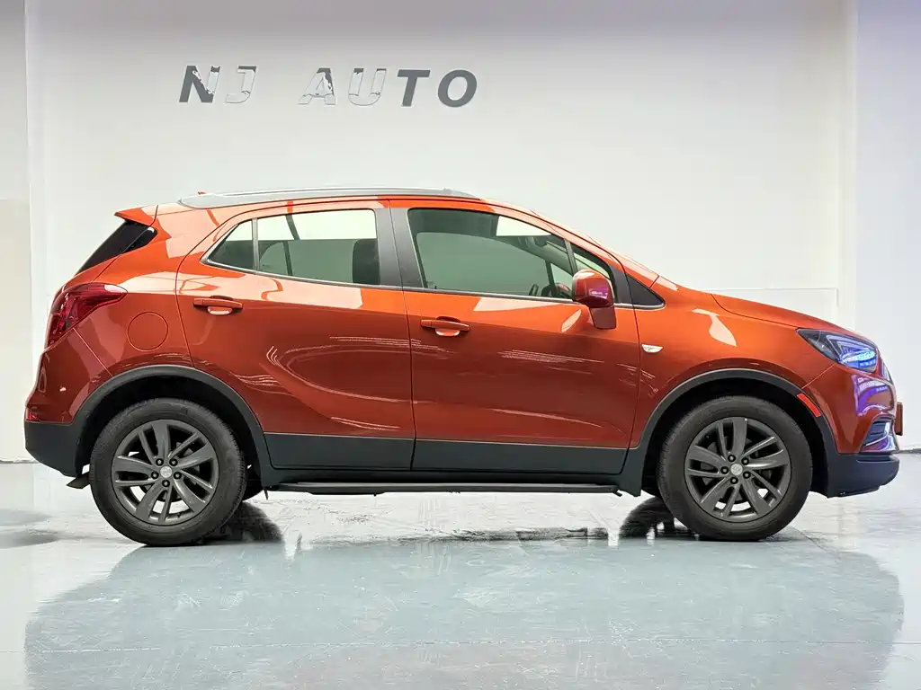 Encore 18 T Auto 2 WD Urban Leading