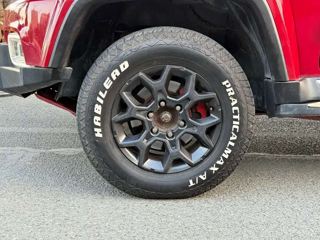 BAIC BJ40 2.3 T Auto 4 WD Rally Champion CN-V
