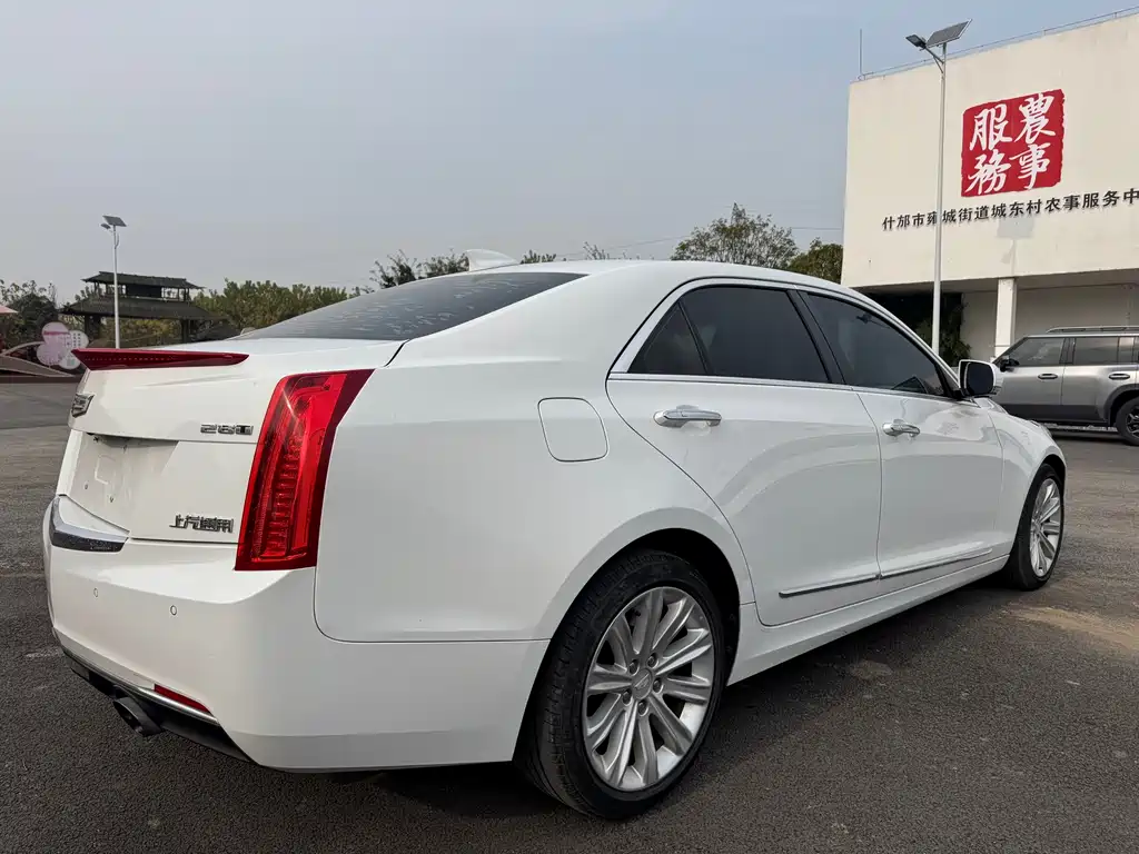 Cadillac ATS-L 28 T Fashion