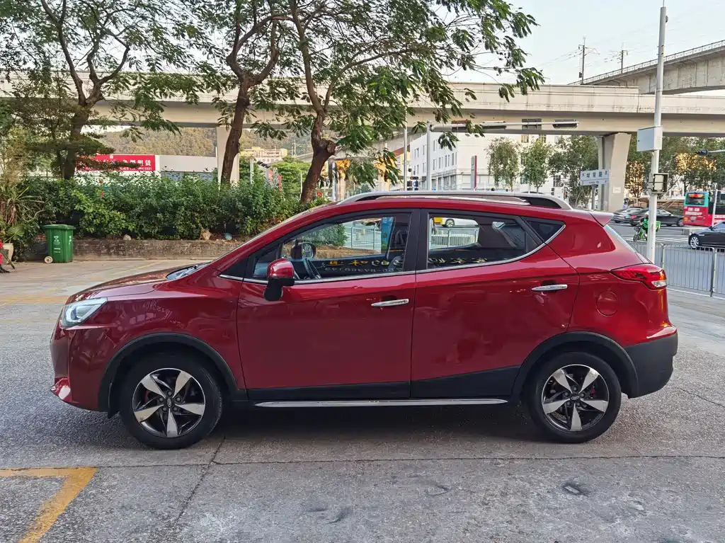 Refine S3 1.5 L Manual Luxury Smart