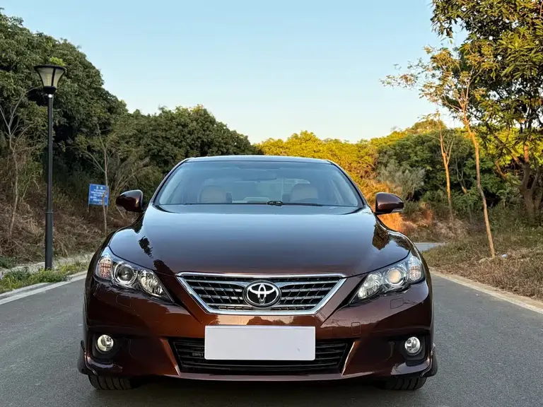 Toyota Mark X 2.5 V Demeanor Elite Dazzle Pack