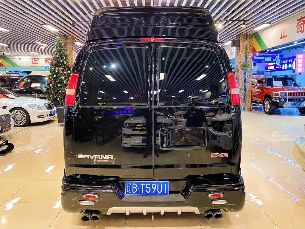 SAVANA 5.3 L G550 S 4 WD Elegant Supreme