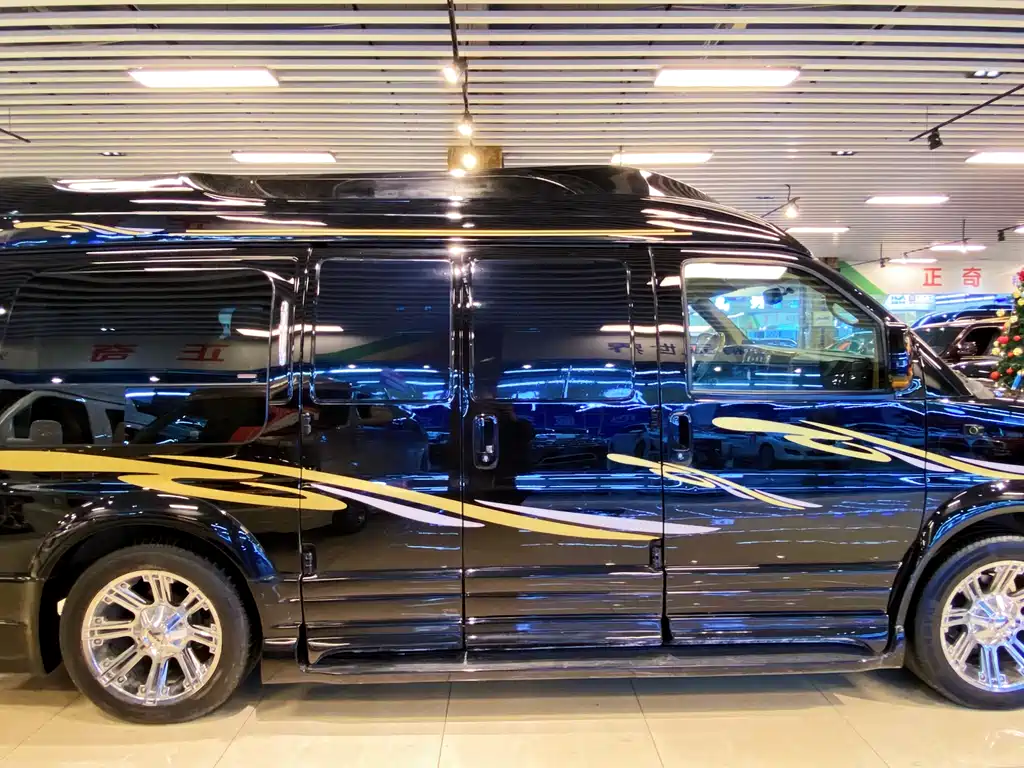 SAVANA 5.3 L G550 S 4 WD Elegant Supreme
