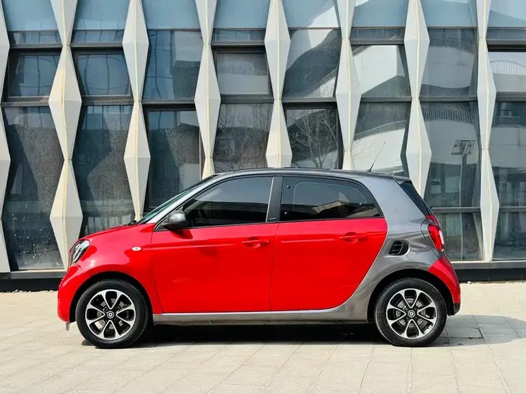 smart forfour 1.0 L 52 kW Passion